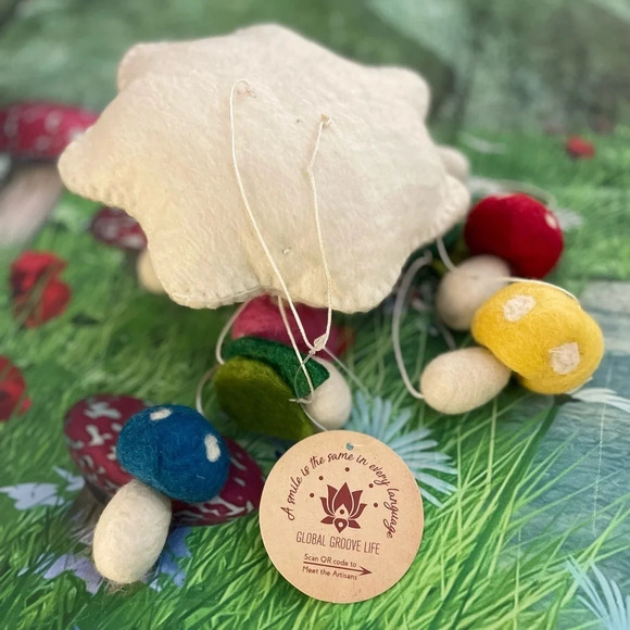 Fair Trade Nepalese Handmade Felt Mushroom Mobile, NWT - Picture 7 of 14